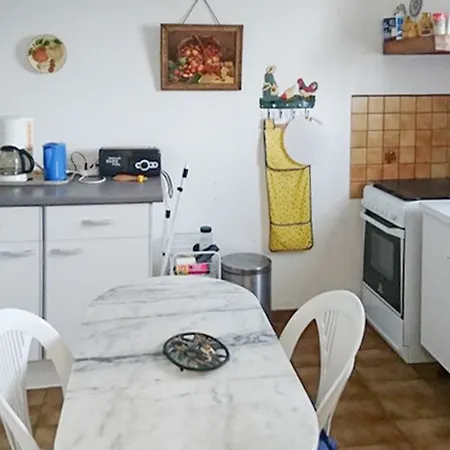 Beautiful, 3-bedroom House With A Swimming Pool And Mountain Views In *
