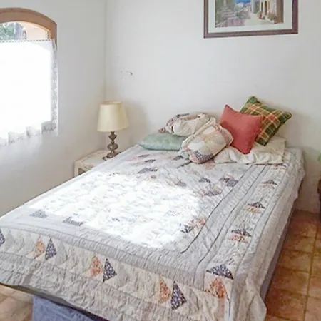 Beautiful, 3-bedroom House With A Swimming Pool And Mountain Views In Apartment